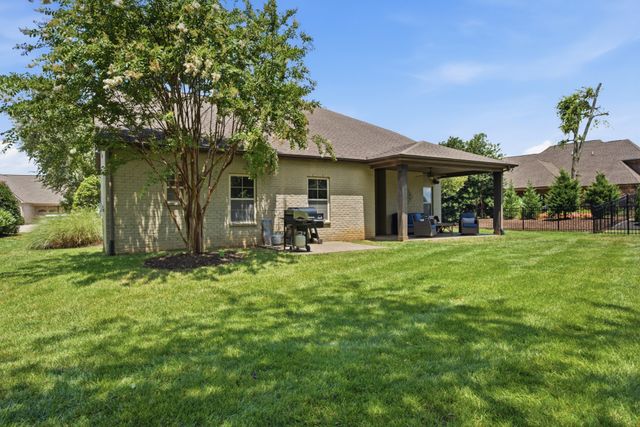 1005 Vinings Blvd, Gallatin, TN 37066