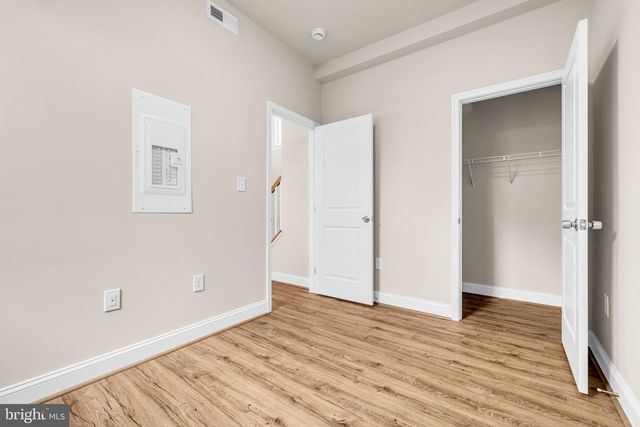 1129-UNIT B MONROE CIR, Baltimore, MD 21225
