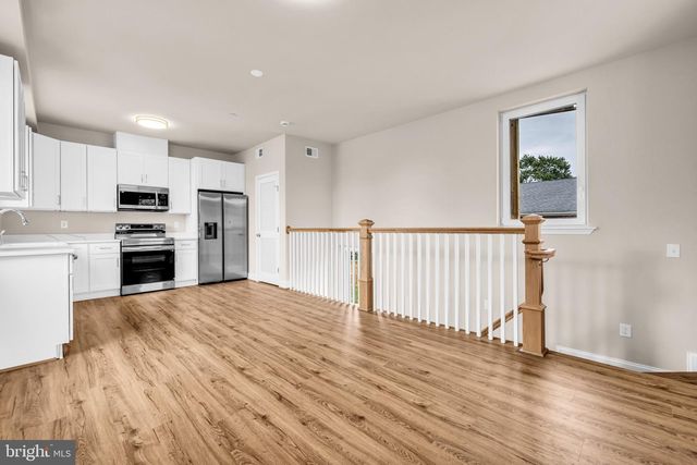 1129-UNIT B MONROE CIR, Baltimore, MD 21225
