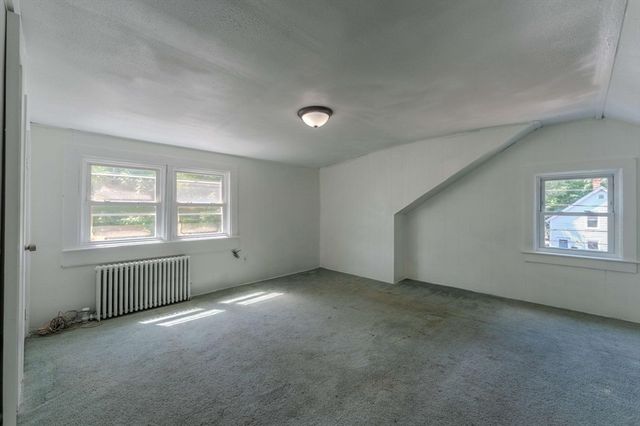 34 Hawthorne St, North Attleboro, MA 02760