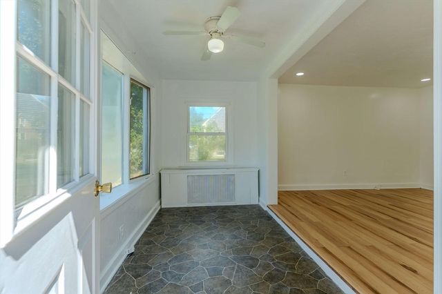 34 Hawthorne St, North Attleboro, MA 02760