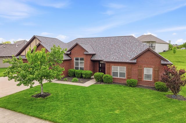 2003 AUGUST BRIGGS DR, Columbia, MO 65201