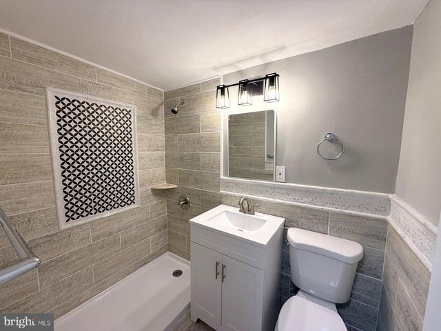 903 BARCLAY TOWERS, Cherry Hill, NJ 08034