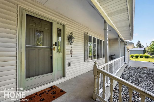 2046 Inglewood Terrace, Owosso, MI 48867