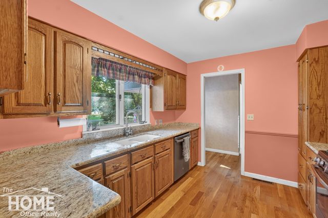 2046 Inglewood Terrace, Owosso, MI 48867