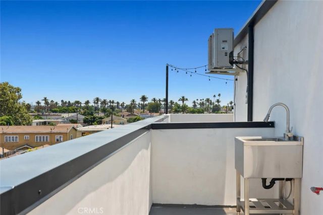 2633 S Cochran, Los Angeles, CA 90016
