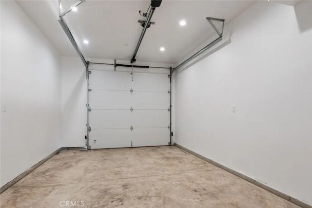 2633 S Cochran, Los Angeles, CA 90016