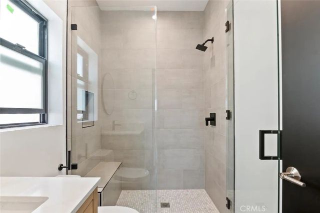 2633 S Cochran, Los Angeles, CA 90016