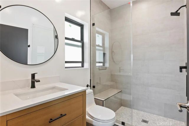 2633 S Cochran, Los Angeles, CA 90016