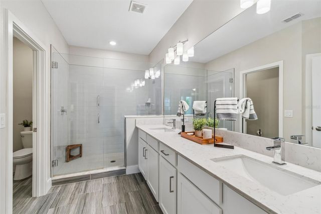 7512 S KISSIMMEE STREET, Tampa, FL 33616