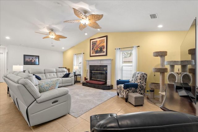 1254 TIMBERIDGE LOOP S, Lakeland, FL 33809