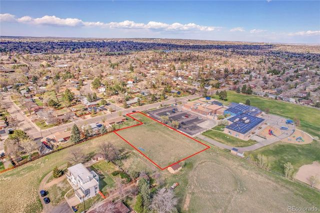 7402 W 76th Avenue, Arvada, CO 80003