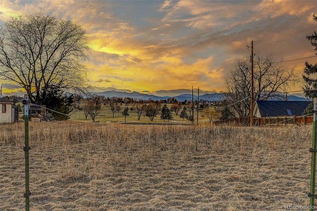 7402 W 76th Avenue, Arvada, CO 80003