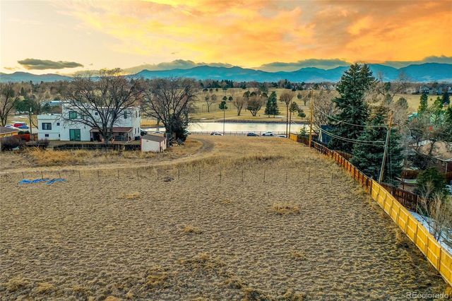 7402 W 76th Avenue, Arvada, CO 80003