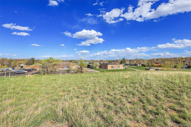 7402 W 76th Avenue, Arvada, CO 80003