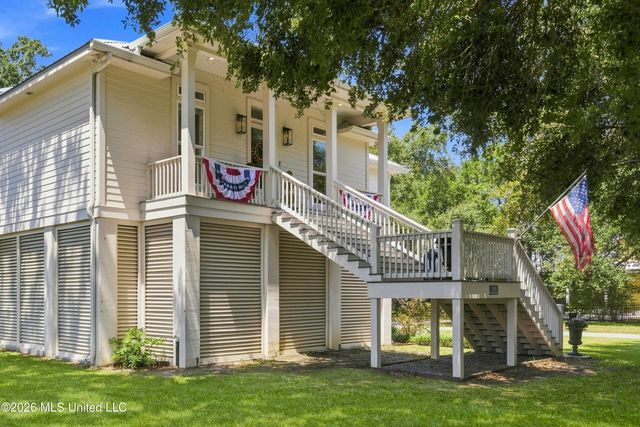 125 Terrace Drive, Pass Christian, MS 39571