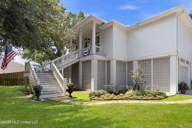 125 Terrace Drive, Pass Christian, MS 39571