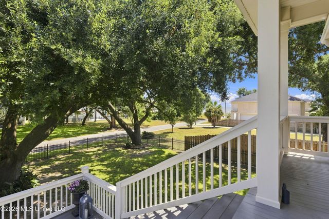 125 Terrace Drive, Pass Christian, MS 39571