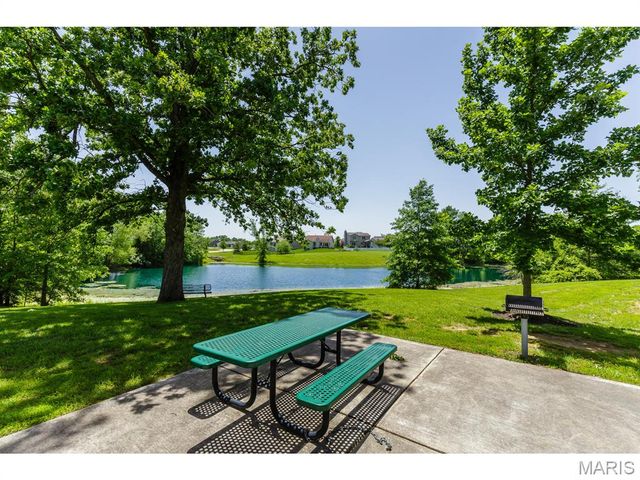 1803 Rivercroft Court, O'fallon, MO 63366