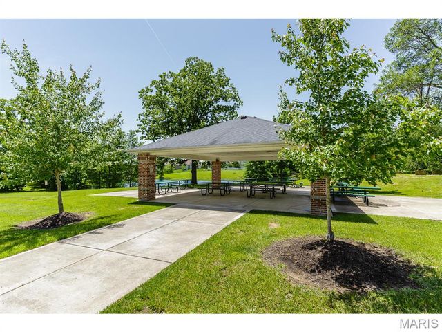 1803 Rivercroft Court, O'fallon, MO 63366