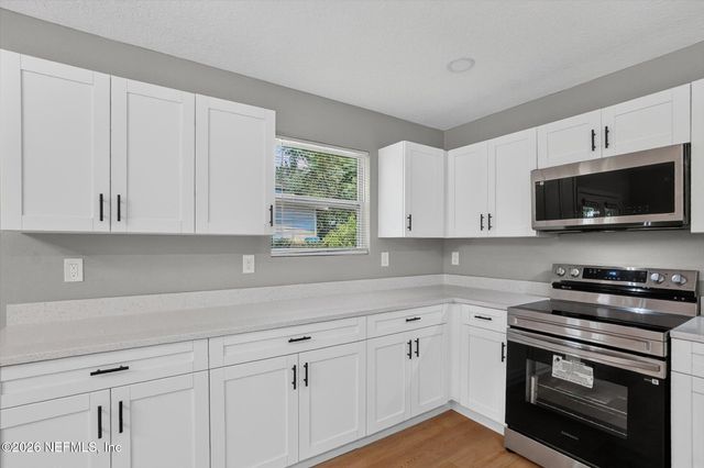 25 E 31ST Street, Jacksonville, FL 32206