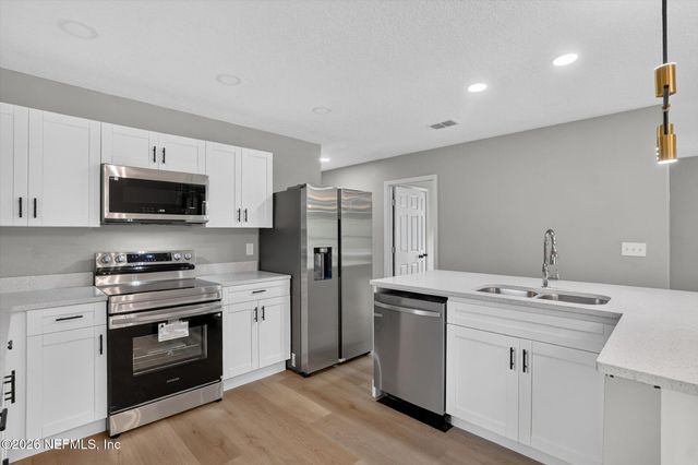 25 E 31ST Street, Jacksonville, FL 32206