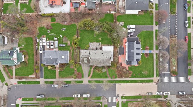 193-12 Foothill Avenue, Holliswood, NY 11423