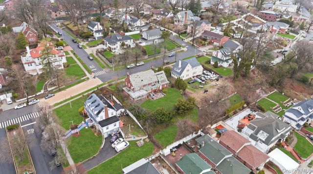 193-12 Foothill Avenue, Holliswood, NY 11423