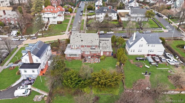 193-12 Foothill Avenue, Holliswood, NY 11423