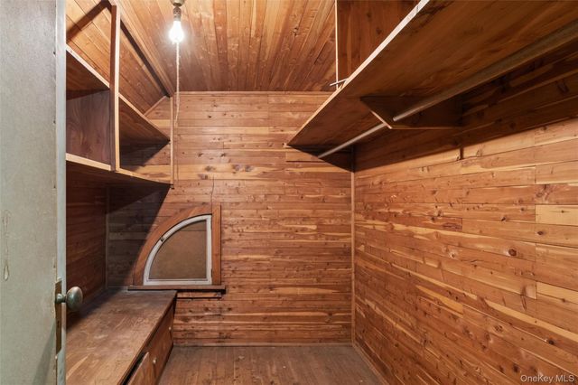 193-12 Foothill Avenue, Holliswood, NY 11423