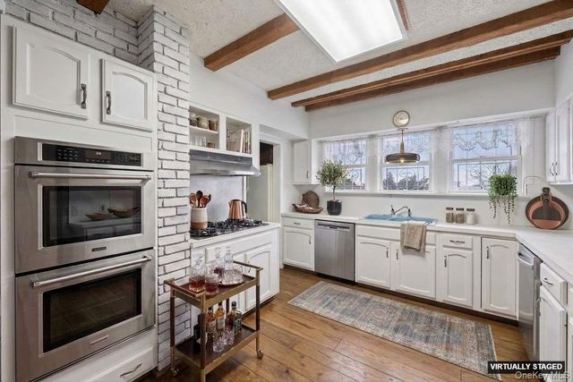 193-12 Foothill Avenue, Holliswood, NY 11423