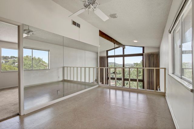 203 Ridgewood RD, Austin, TX 78746