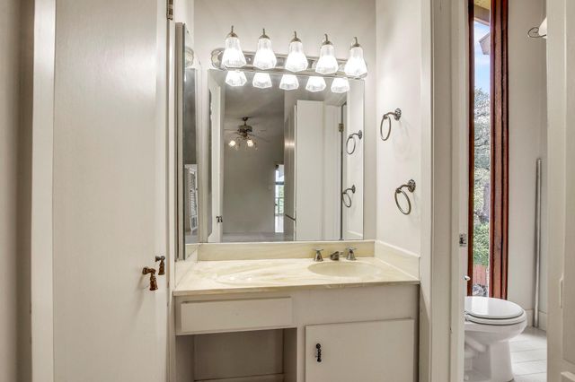 203 Ridgewood RD, Austin, TX 78746