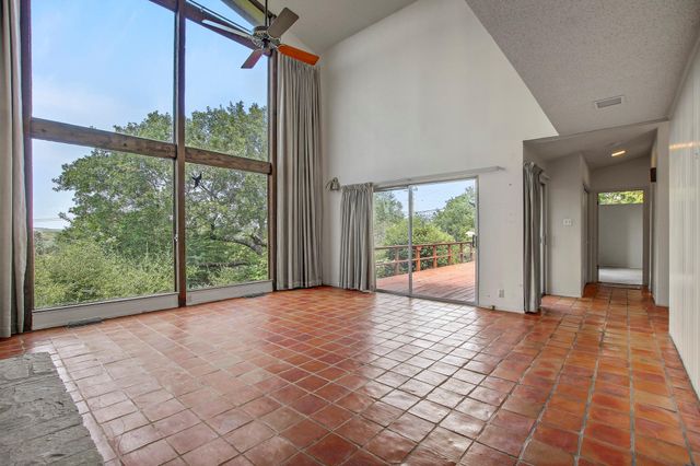 203 Ridgewood RD, Austin, TX 78746