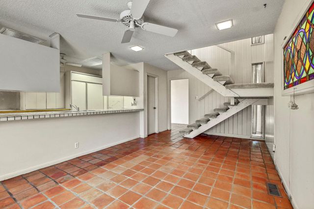203 Ridgewood RD, Austin, TX 78746