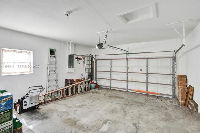 345 SW 188th Ave 345, Pembroke Pines, FL 33029