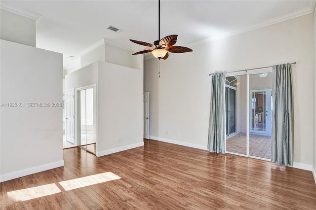 345 SW 188th Ave 345, Pembroke Pines, FL 33029