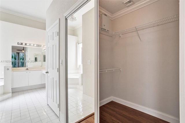 345 SW 188th Ave 345, Pembroke Pines, FL 33029