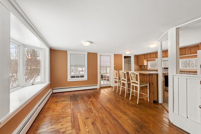 8 Avery Road, Campton, NH 03223