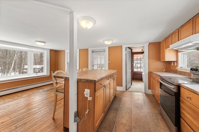 8 Avery Road, Campton, NH 03223