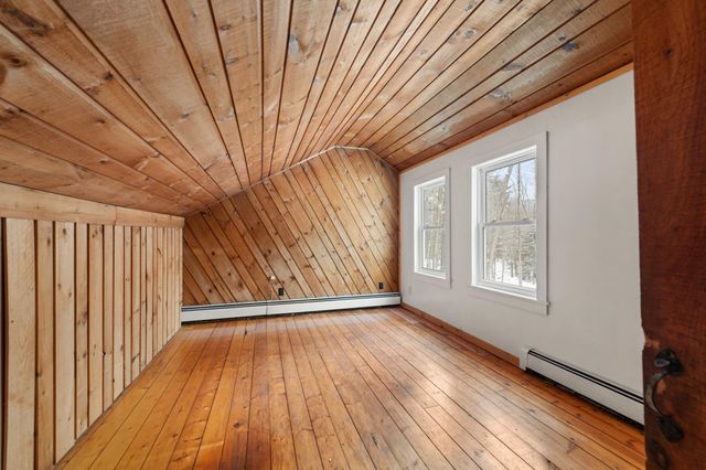 8 Avery Road, Campton, NH 03223