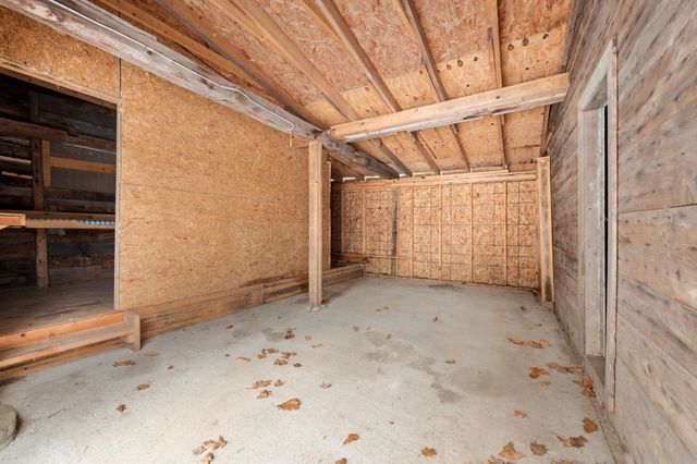 8 Avery Road, Campton, NH 03223