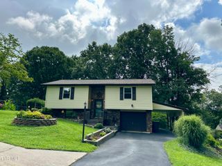 233 Lakeview Circle, Kingsport, TN 37663