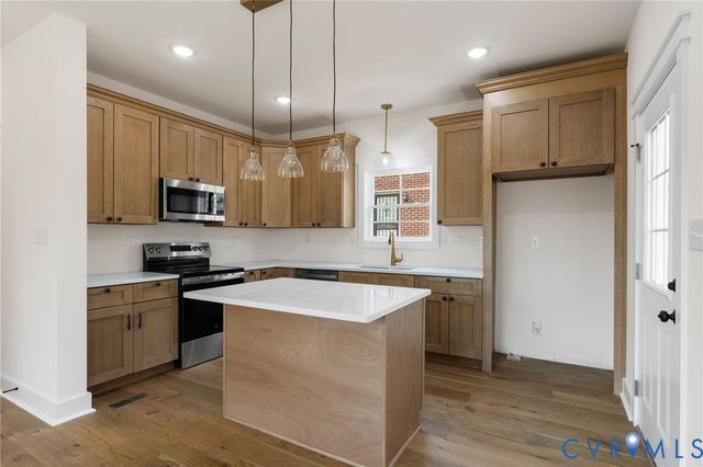 1005 Rome St, Petersburg, VA 23803