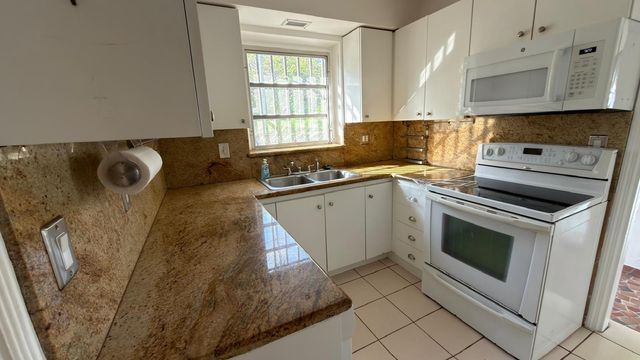 175 SW 25th Road, Miami, FL 33129