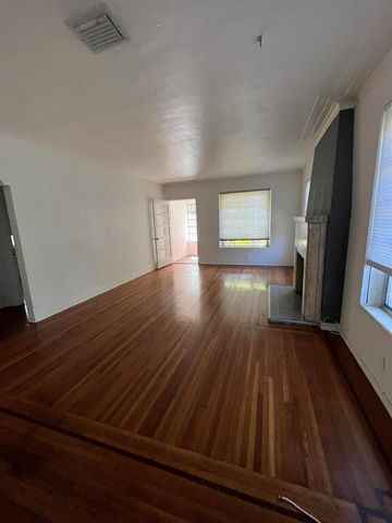 175 SW 25th Road, Miami, FL 33129