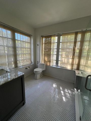 175 SW 25th Road, Miami, FL 33129