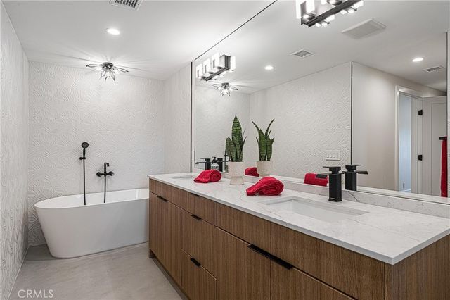 5155 E Bobolink, Palm Springs, CA 92264