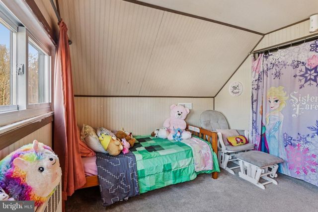 47 PLUMBRIDGE DR, Levittown, PA 19056