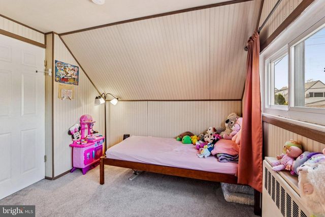 47 PLUMBRIDGE DR, Levittown, PA 19056